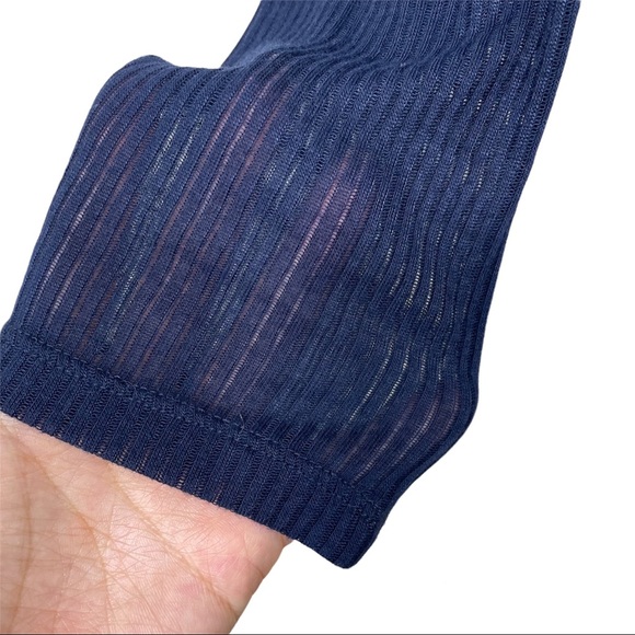NWOT American Eagle Navy Semi Sheer Ribbed Leggings - Picture 4 of 7